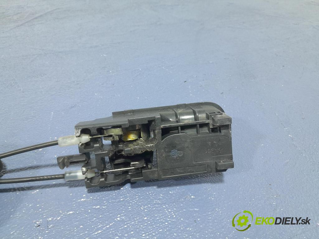 Suzuki Swift 2007 zámok dvere Predné Vľavo: