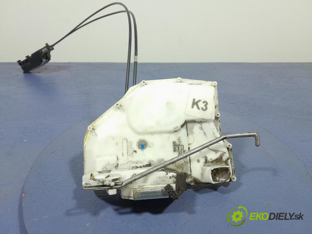 Suzuki Swift 2007 zámok dvere Predné Vľavo: 