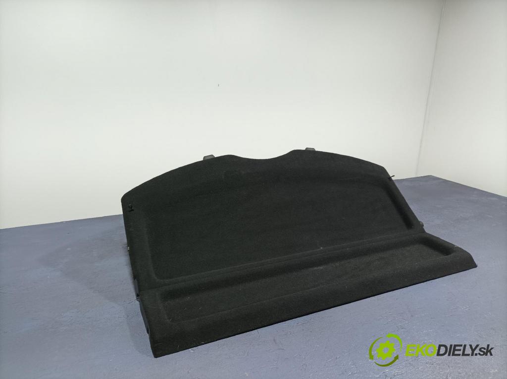 Skoda Octavia 2015 kufra: 5E5867769E