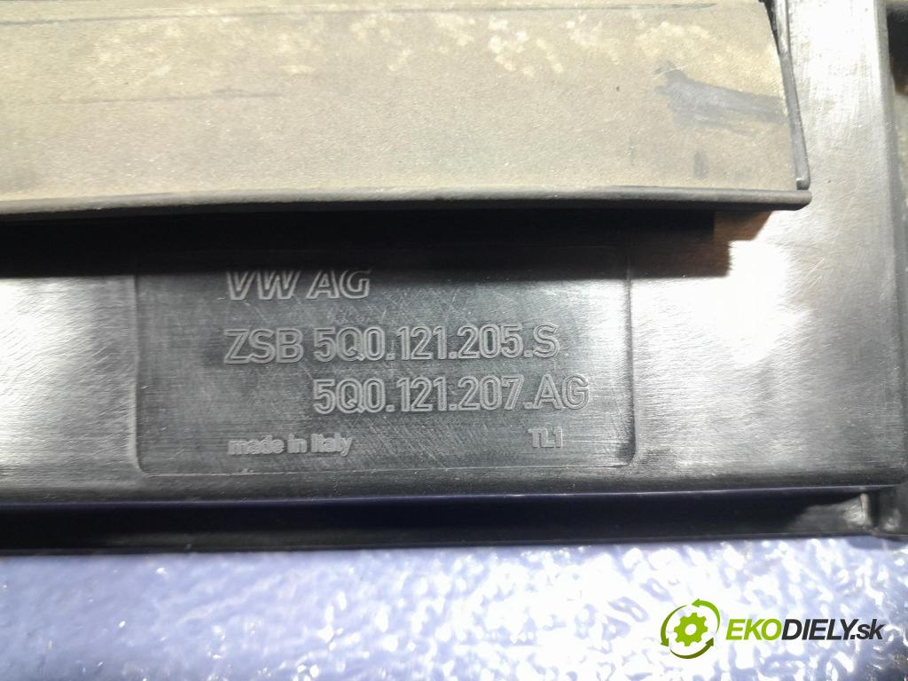 Skoda Octavia 2015 Ventilátor Chladič: 5Q0121205S