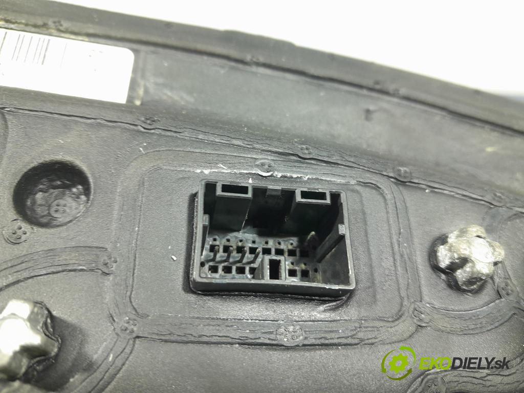 Opel Insignia 2018 zrkadlo Vľavo: 39075347