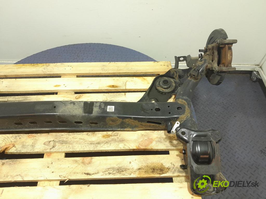 Skoda Octavia 2015 výstuha Pozastavenia: zad 5Q0501115