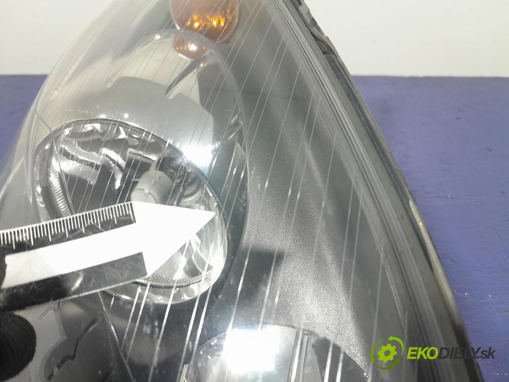 Opel Zafira 2011 Reflektor: v pravo: 13252473