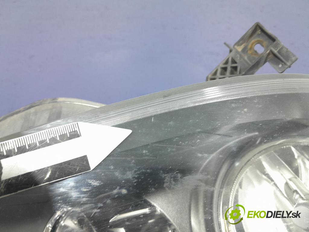 Opel Zafira 2011 Reflektor: v pravo: 13252473