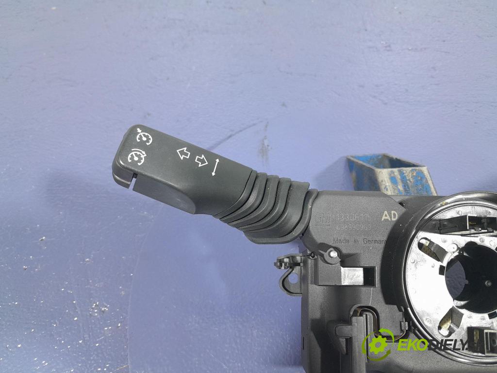 Opel Zafira 2011 prepínač Komplex: 13306115
