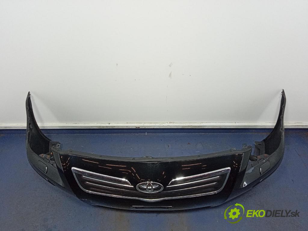 Toyota Avensis 2006 nárazník Predné