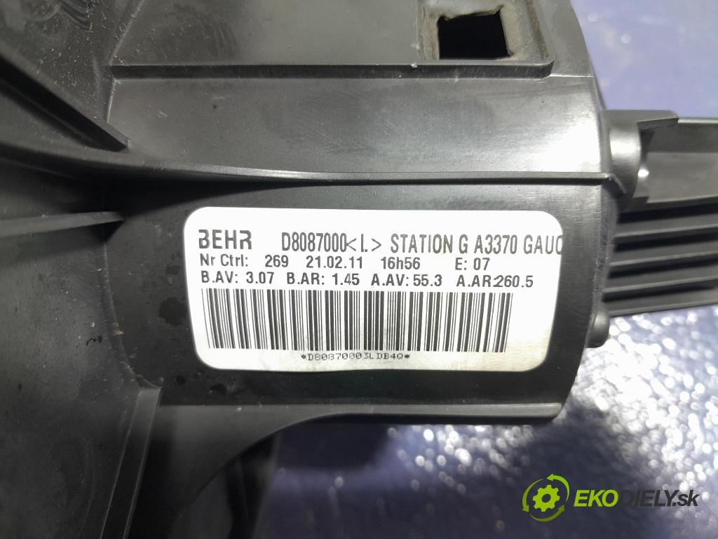Opel Zafira 2011 ventilátor Vzduch: D8087000