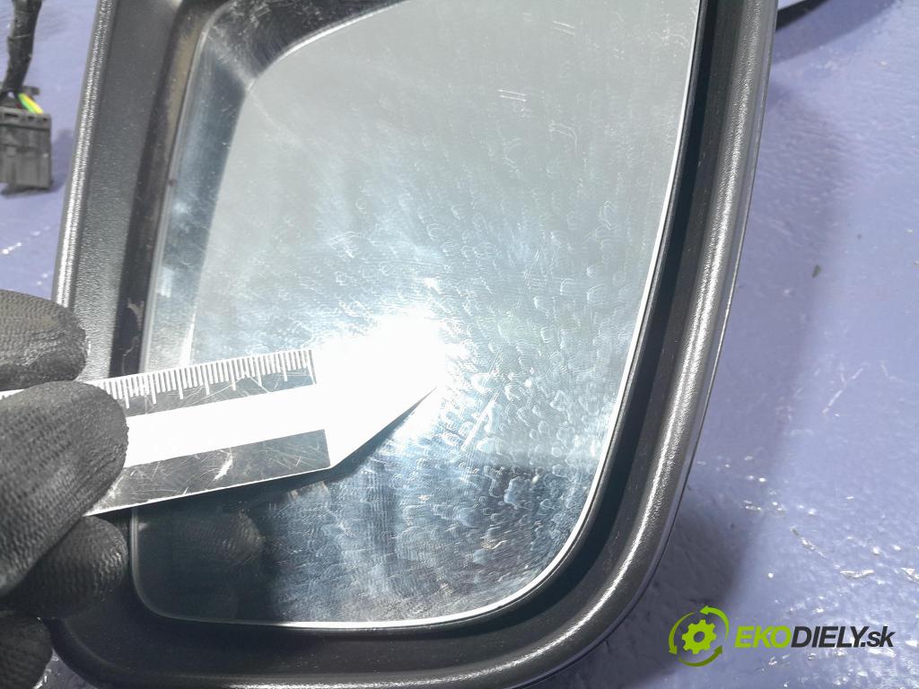 Opel Zafira 2011 zrkadlo pravé