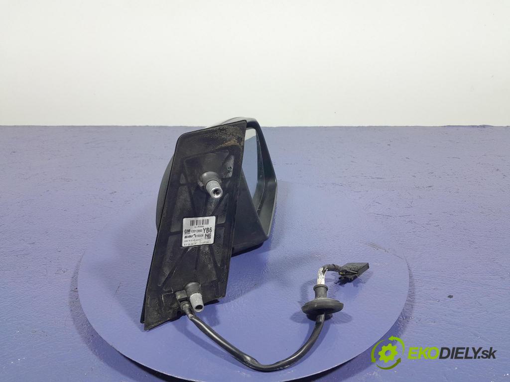 Opel Zafira 2011 zrkadlo pravé
