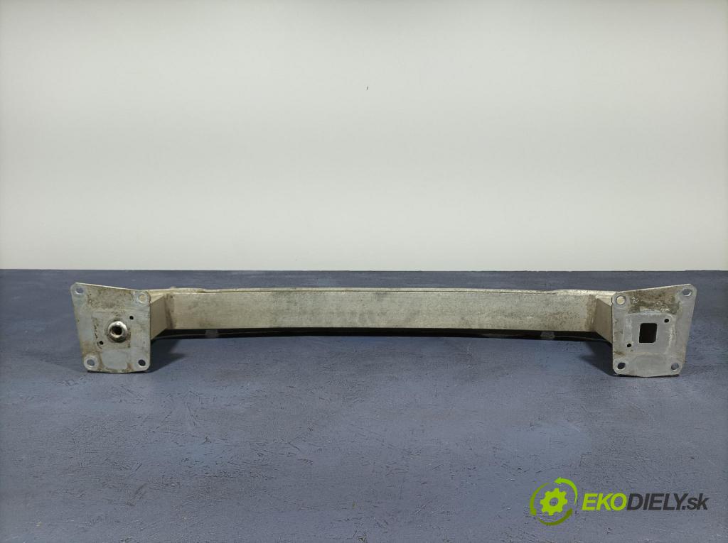 Opel Insignia 2018 výstuha narazník zad 