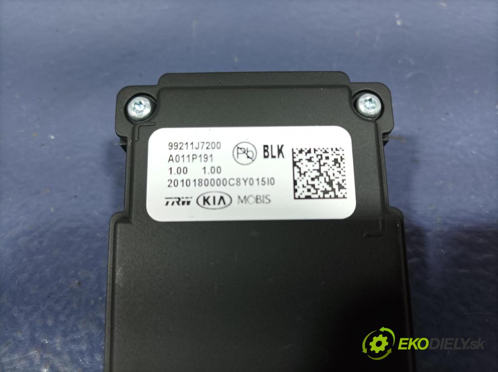 Kia Ceed 2020 Kamera 99211-J7200
