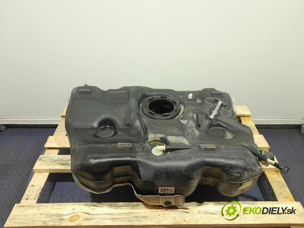 Opel Insignia 2018 Nádrž: paliva 84277694