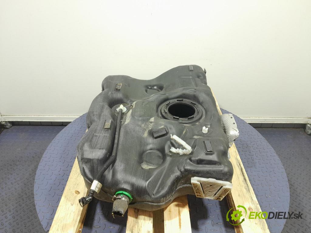 Opel Insignia 2018 Nádrž: paliva 84277694