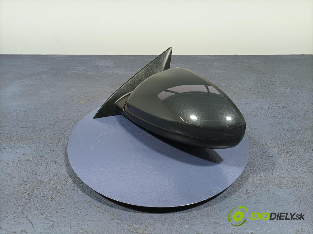 Kia Ceed 2020 zrkadlo Vľavo: