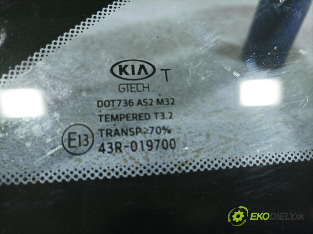 Kia Ceed 2020 sklo Karoséria: zad 87820-J7000