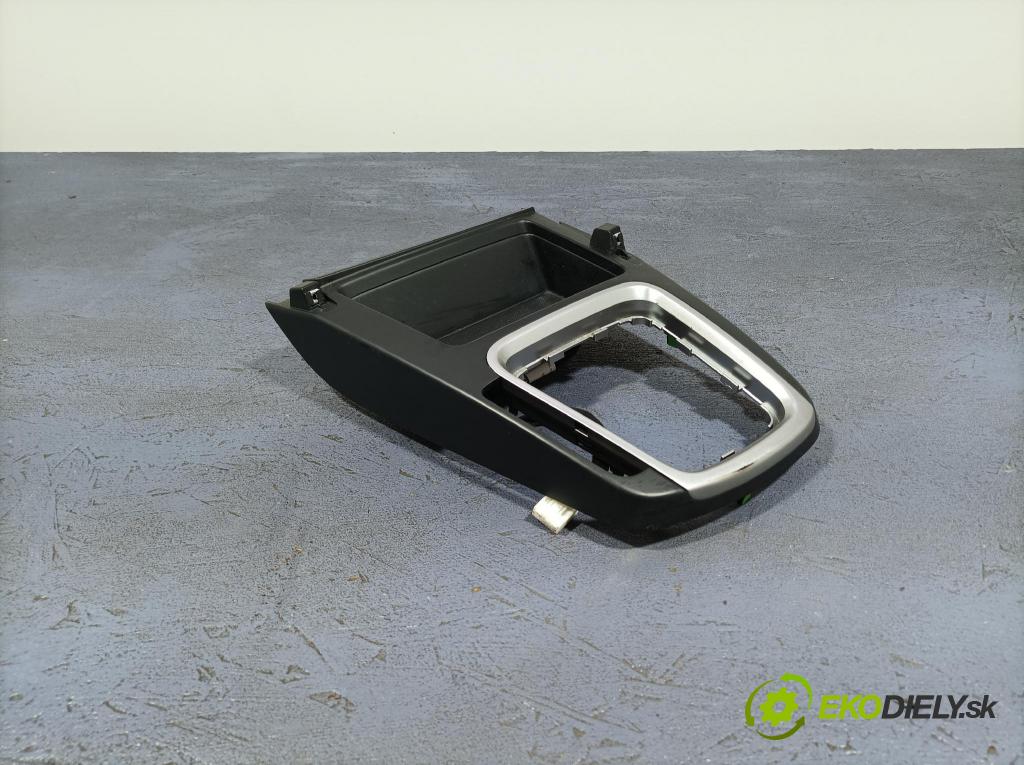 Kia Ceed 2020 kryt Plast: Interiéry: 84631-J7100