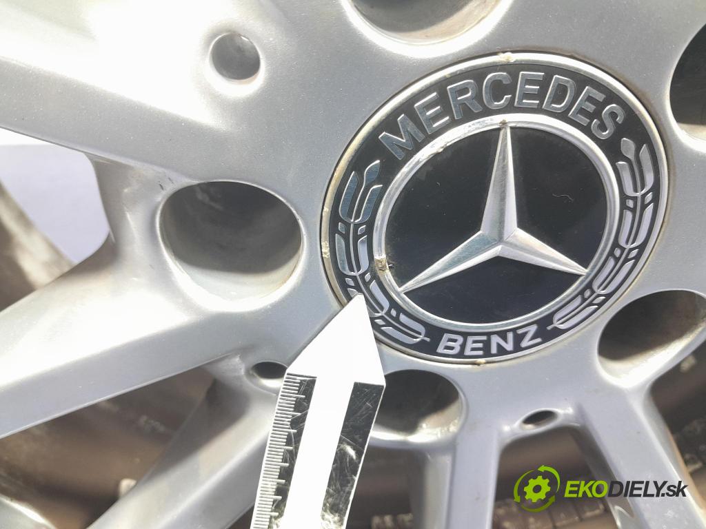 Mercedes Gla-klasa 2019 Ráfiky: Hlinikové: A1564011700