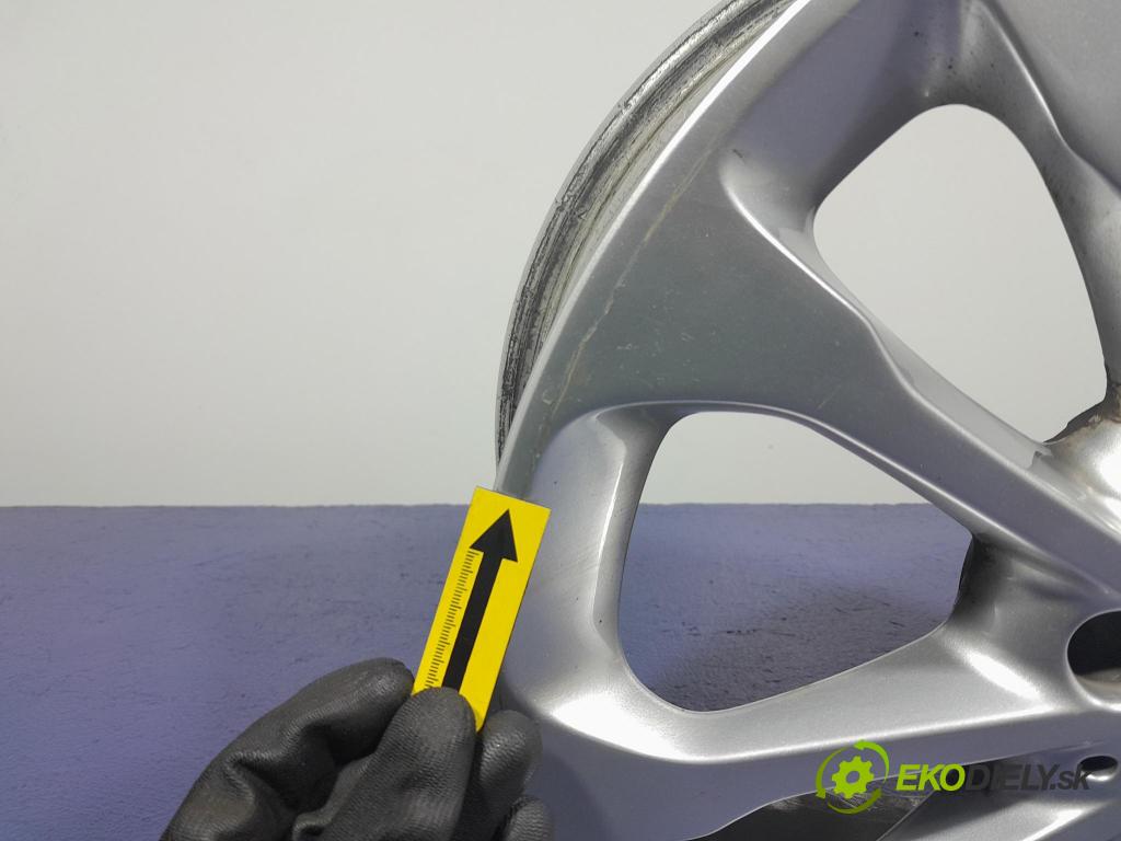 Mercedes Gla-klasa 2019 Ráfiky: Hlinikové: A1564011700