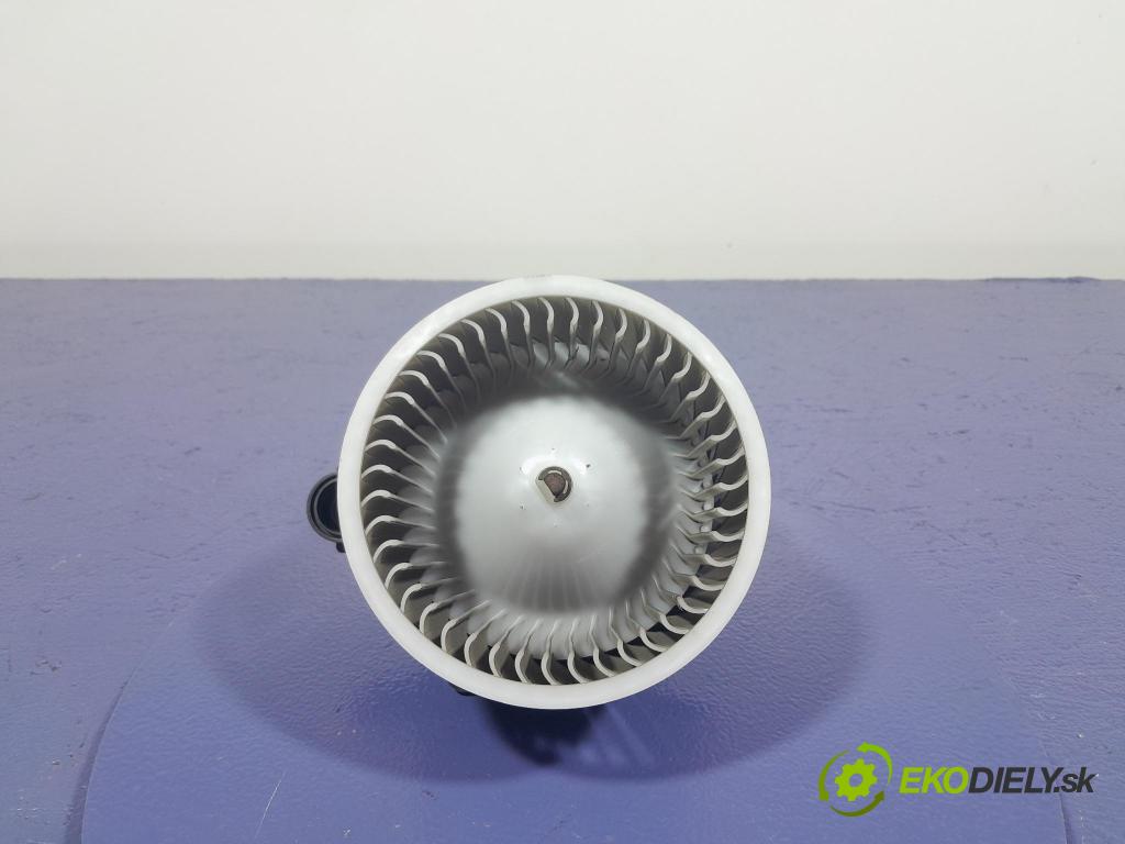 Kia Ceed 2020 ventilátor Vzduch: EB1D1NXJAA