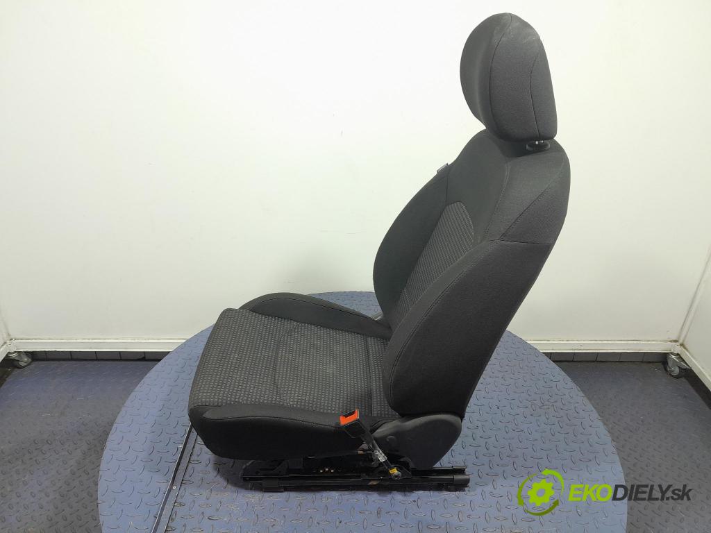 Kia Ceed 2020 Sedačka spolujazdca