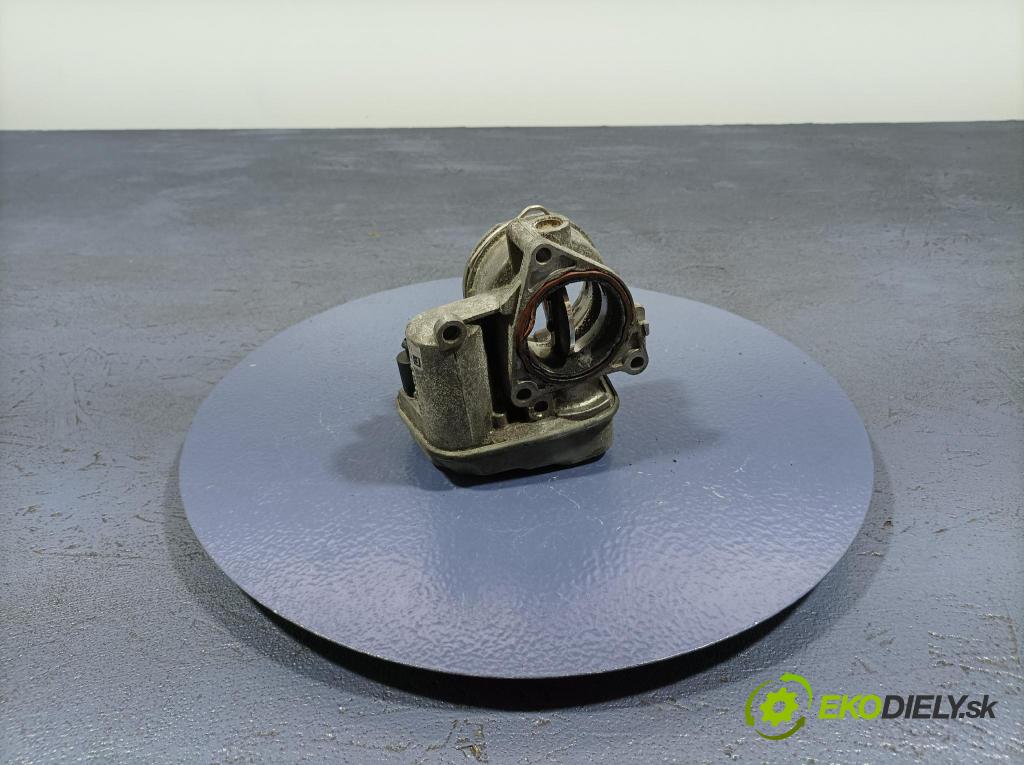 Vw Passat 2007 škrticí klapka 03G128063R