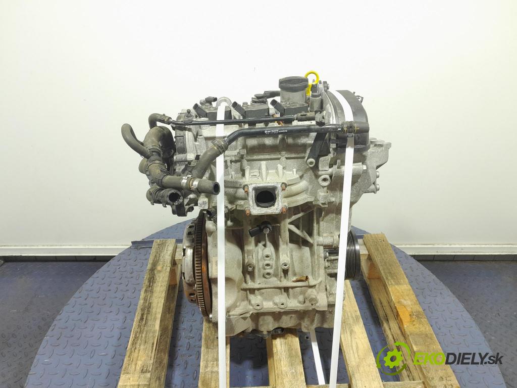 Skoda Fabia 2018 motor Benzín: CHY