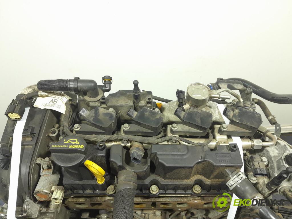 Ford Mondeo 2016 motor Benzín: UNCE