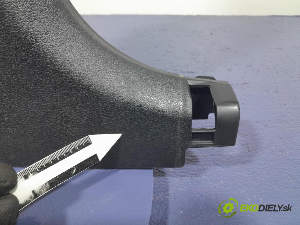 Kia Ceed 2020 kryt Plast: Interiéry: 85846-J7001