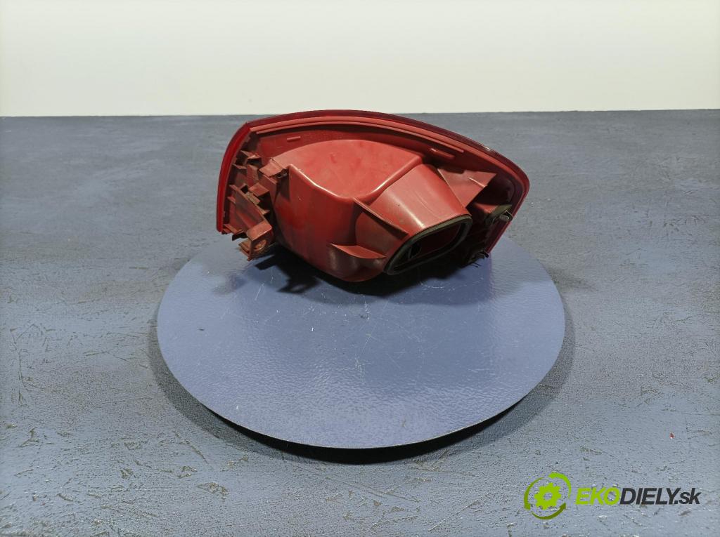 Vw Passat 2007 svetlo / reflektor zad ľavá Vonkajsia: 3C9945095N