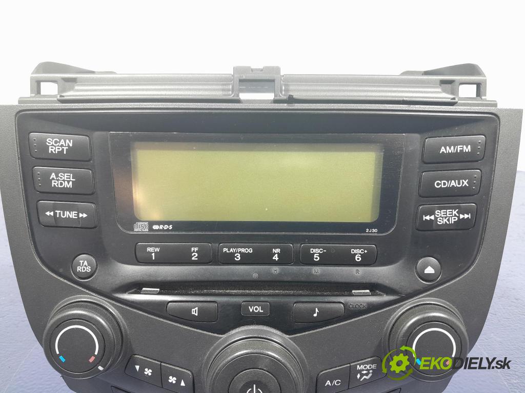 Honda Accord 2003 Radio I Navigácia: 39050-SEA-G110M1