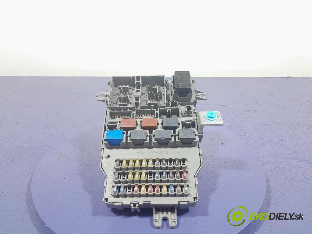 Honda Accord 2003 skrinka Poistky: A-000011