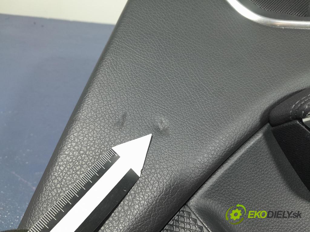Mercedes Gla-klasa 2019 Čalounictví: dvere zad Prava: A2469067300