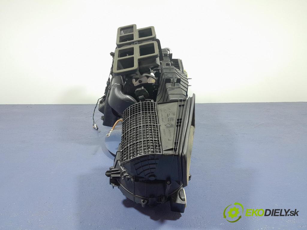 Mercedes Gla-klasa 2019 radiator A2468302002