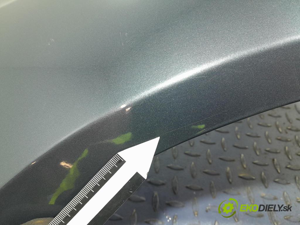 Honda Accord 2003 blatník Predné Vľavo: