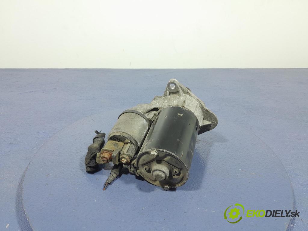 Opel Corsa 2011 štartér 55578921