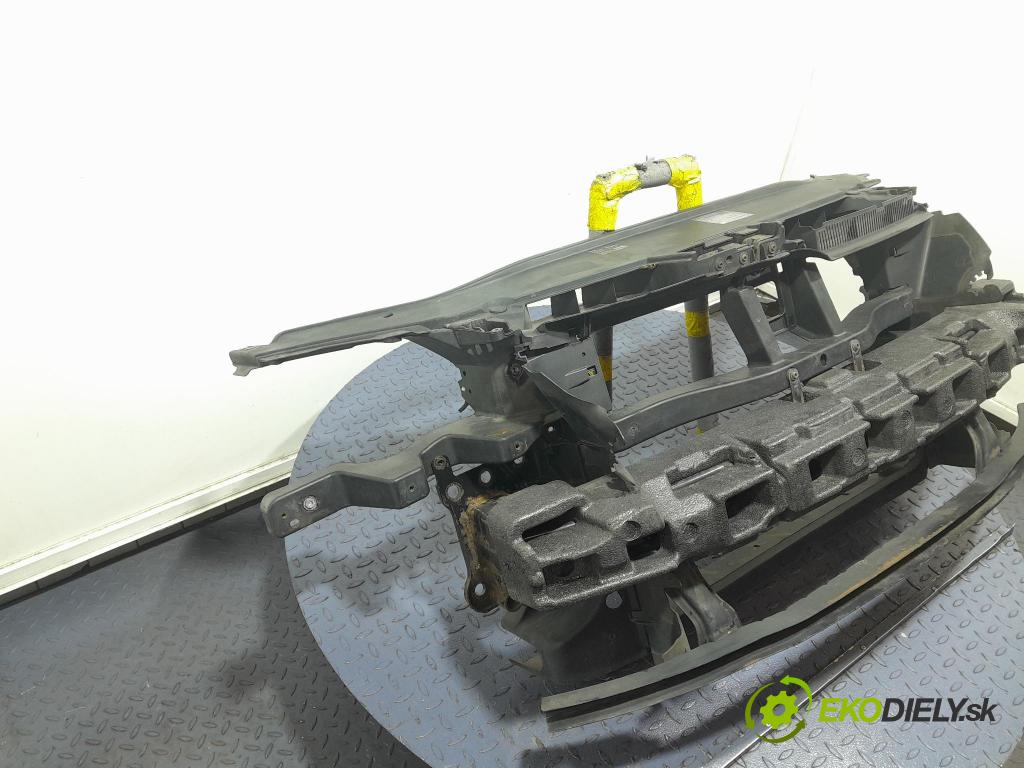 Vw Passat 2007 výstuha Predné: / pas predný