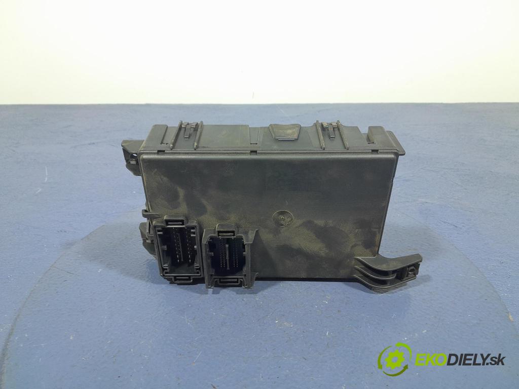 Opel Corsa 2011 skrinka Poistky: 13367919