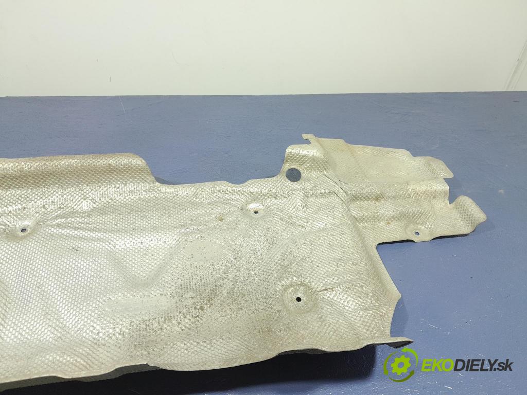 Mercedes Gla-klasa 2019 kryt Tepelný A2466821300