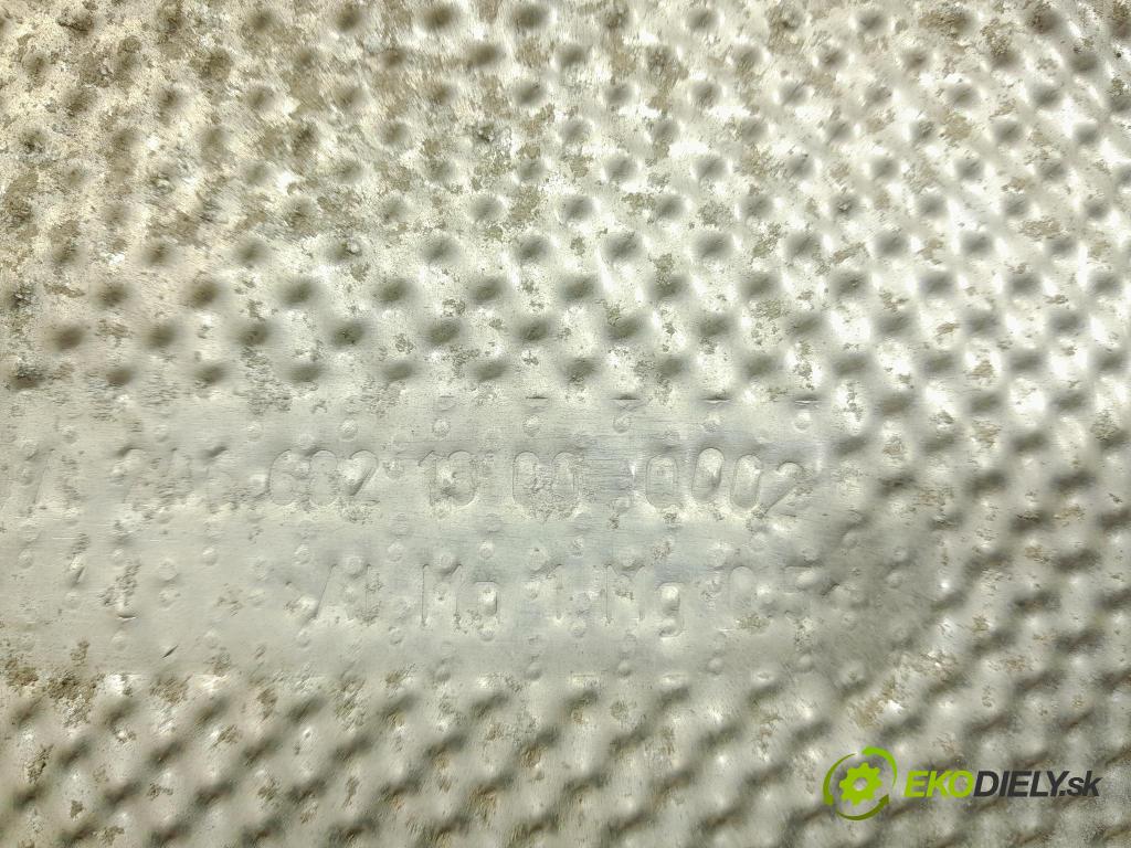 Mercedes Gla-klasa 2019 kryt Tepelný A2466821300