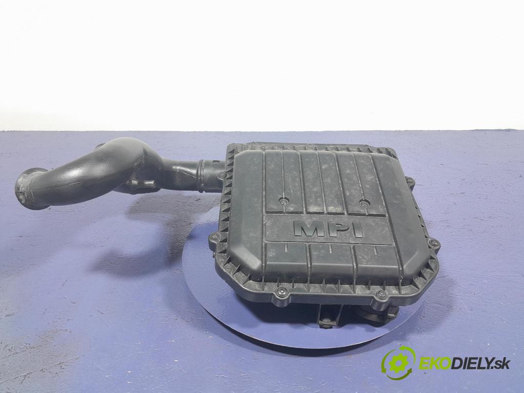 Skoda Fabia 2018 obal Filtre: Vzduch: 04C129611J