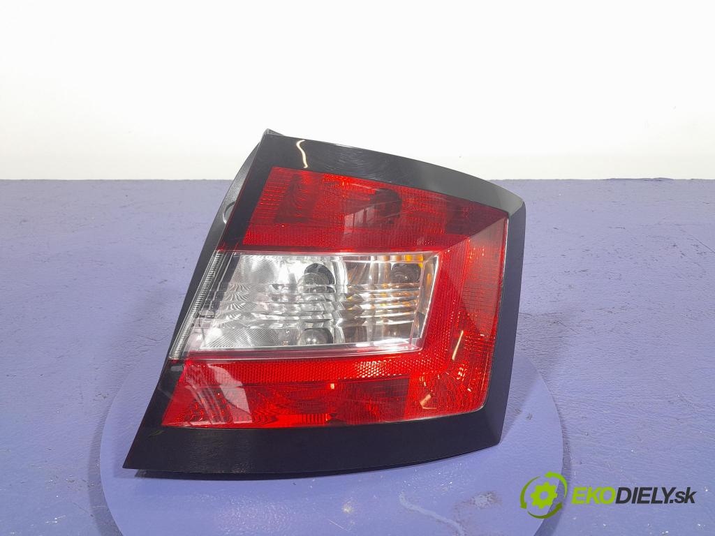 Skoda Fabia 2018 svetlo / reflektor zad Prava: Vonkajsia: 6V6945096