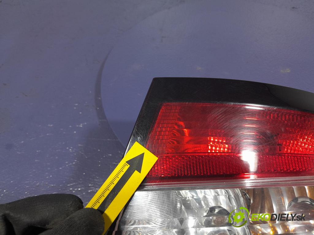 Skoda Fabia 2018 svetlo / reflektor zad Prava: Vonkajsia: 6V6945096