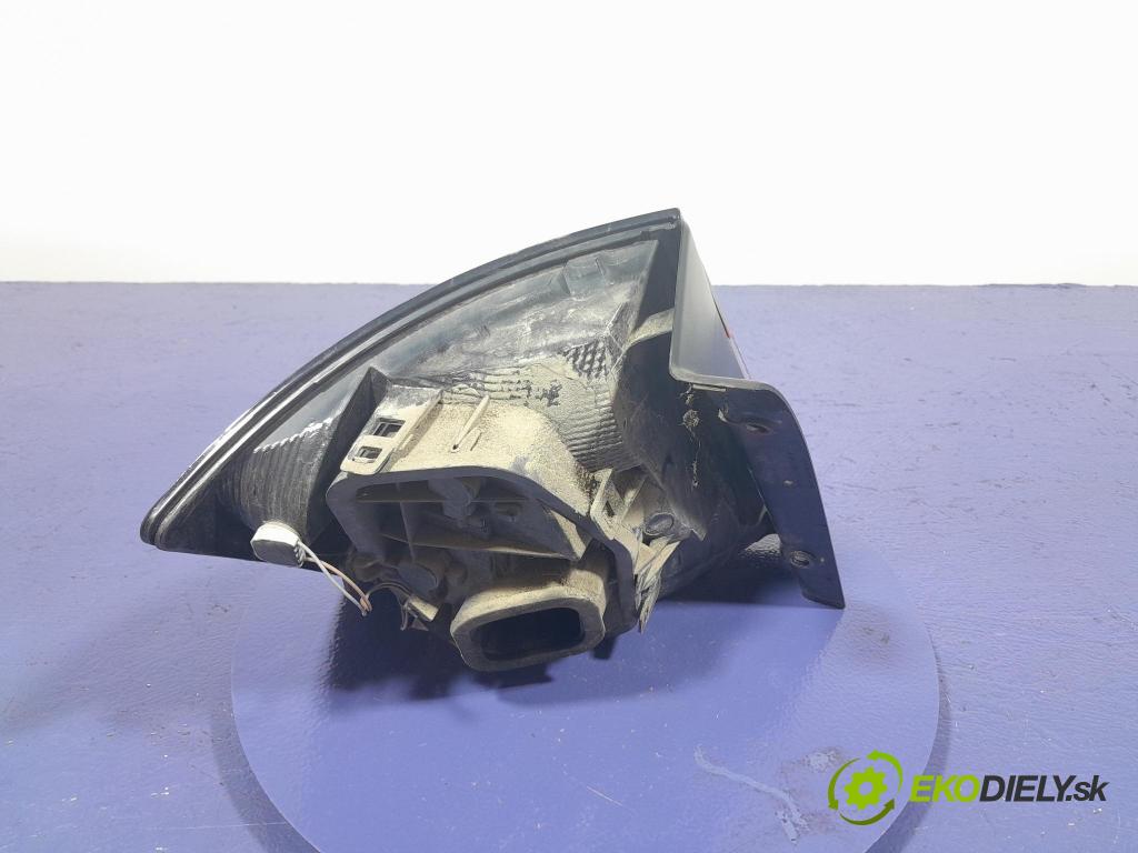 Skoda Fabia 2018 svetlo / reflektor zad Prava: Vonkajsia: 6V6945096