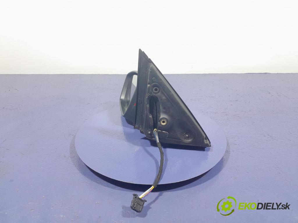 Skoda Fabia 2018 zrkadlo Vľavo: