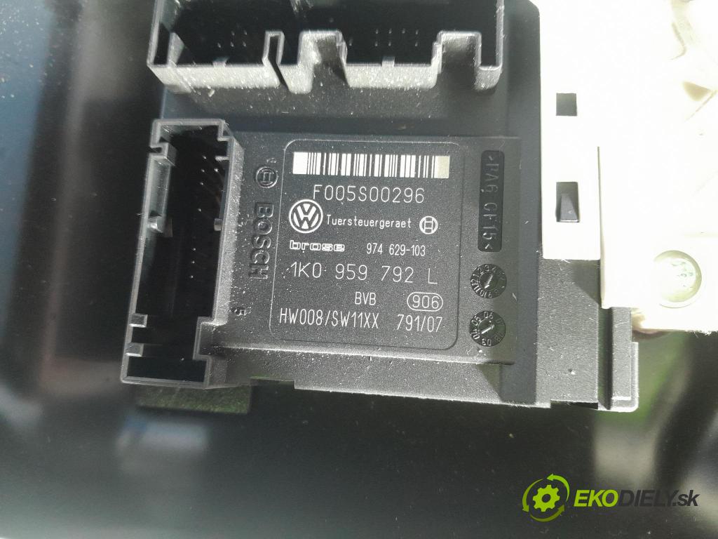 Vw Passat 2007 mechanizmus okna Okná: Predné v pravo: 3C1837756K