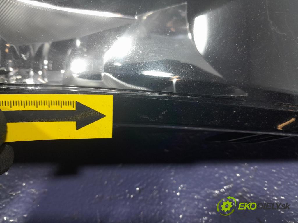 Skoda Fabia 2018 Halogen v pravo: 6V0941700A