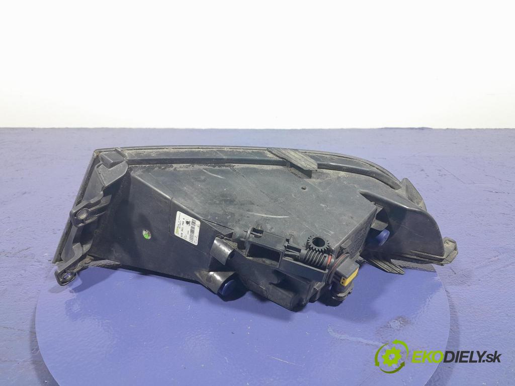 Skoda Fabia 2018 Halogen v pravo: 6V0941700A