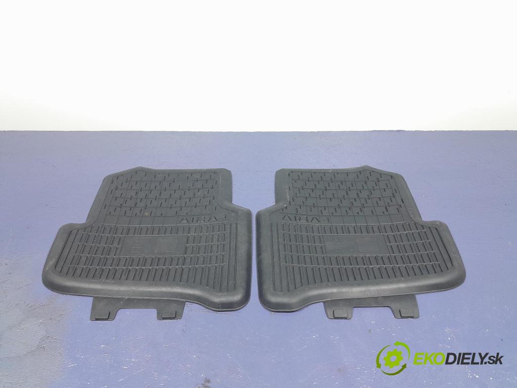 Skoda Fabia 2018 koberec do auta 6V1862435