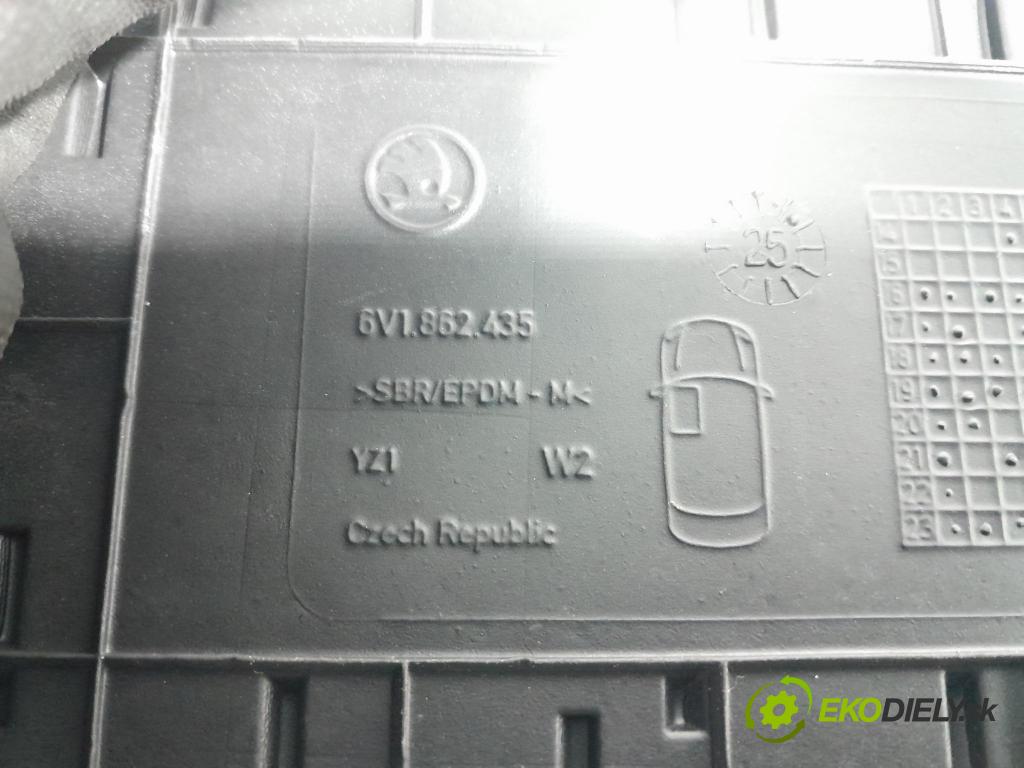 Skoda Fabia 2018 koberec do auta 6V1862435