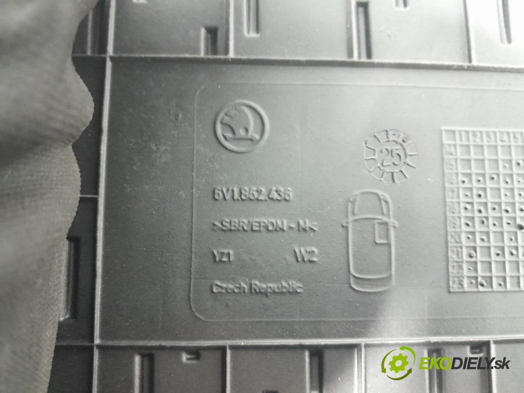 Skoda Fabia 2018 koberec do auta 6V1862435